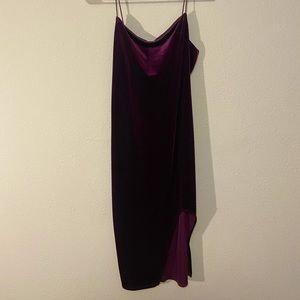B. Darlin velvet dress